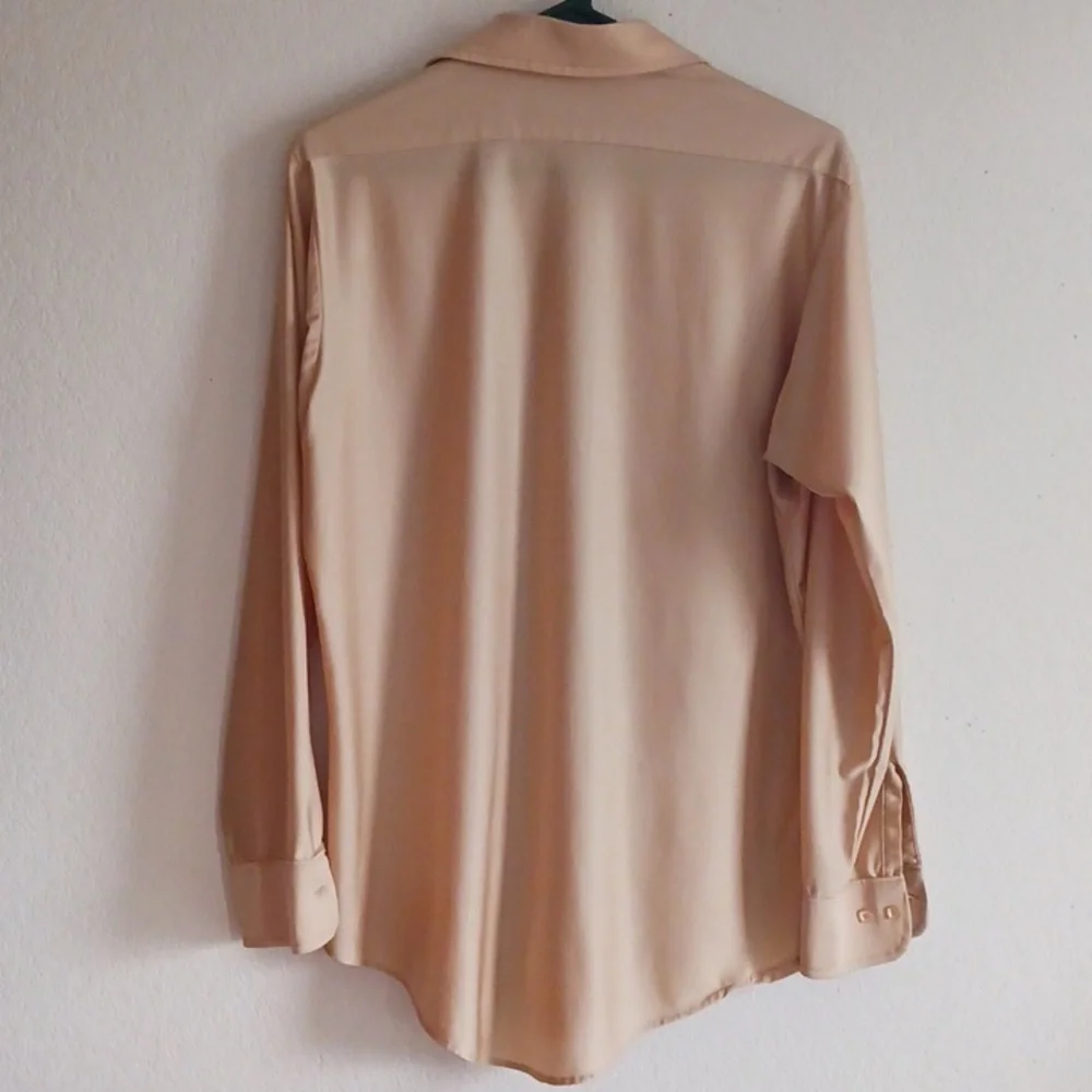 Vintage 70s Van Heusen nylon button down retro shirt - Picture 8 of 11